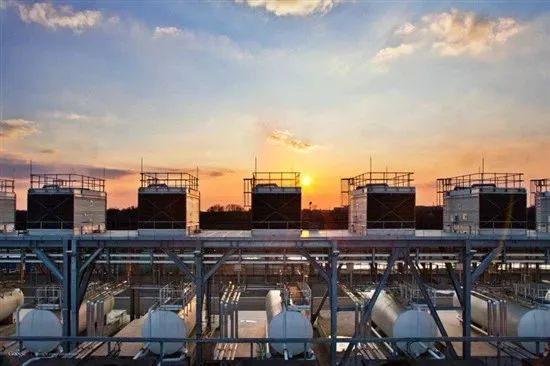 嘆為觀止:谷歌大廈的泵房,真是藝術(shù)品!- 嘆為觀止:谷歌大廈的泵房,真是藝術(shù)品!-